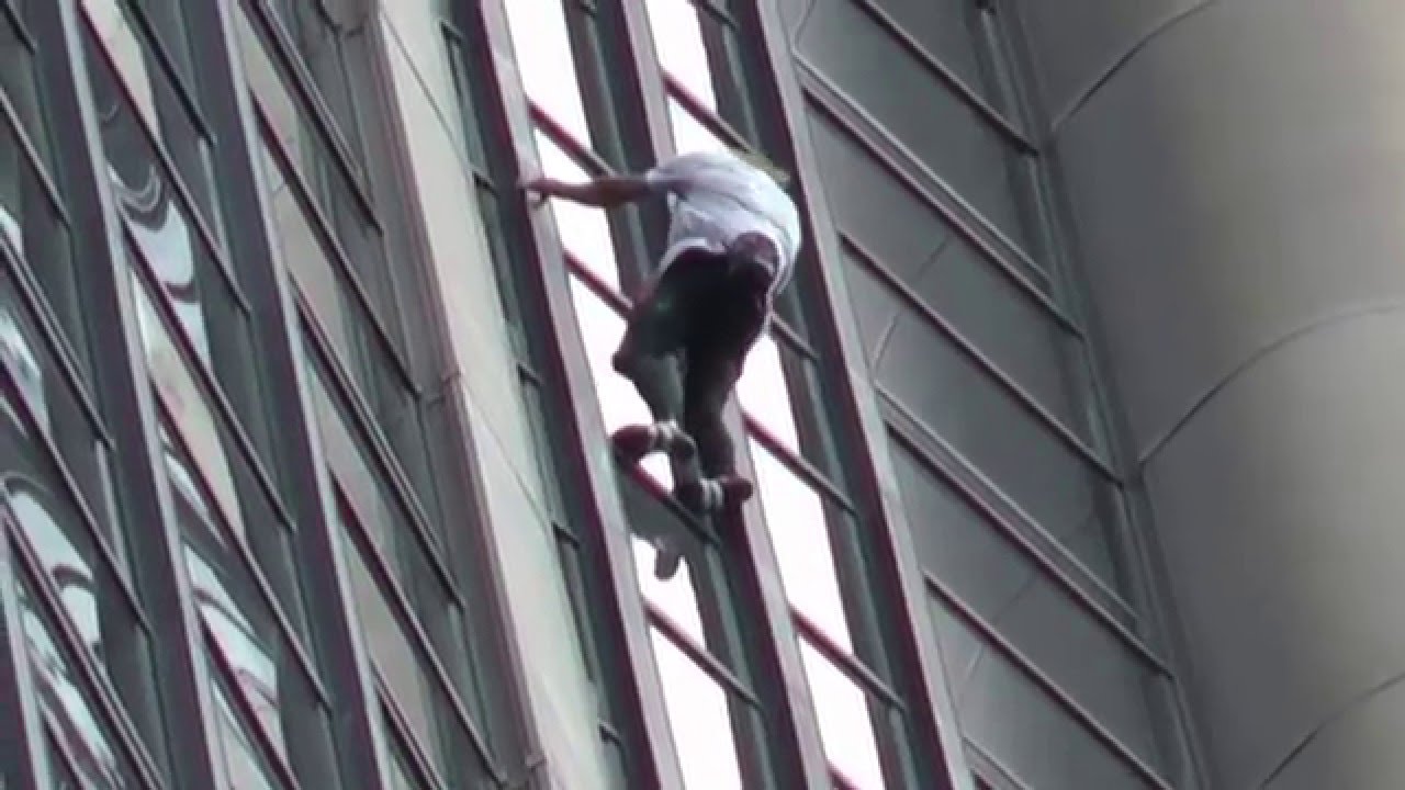 escalade tour montparnasse aujourd'hui