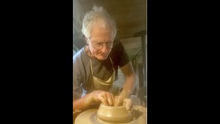 Mark Hewitt, potter, throwing a large pitcher