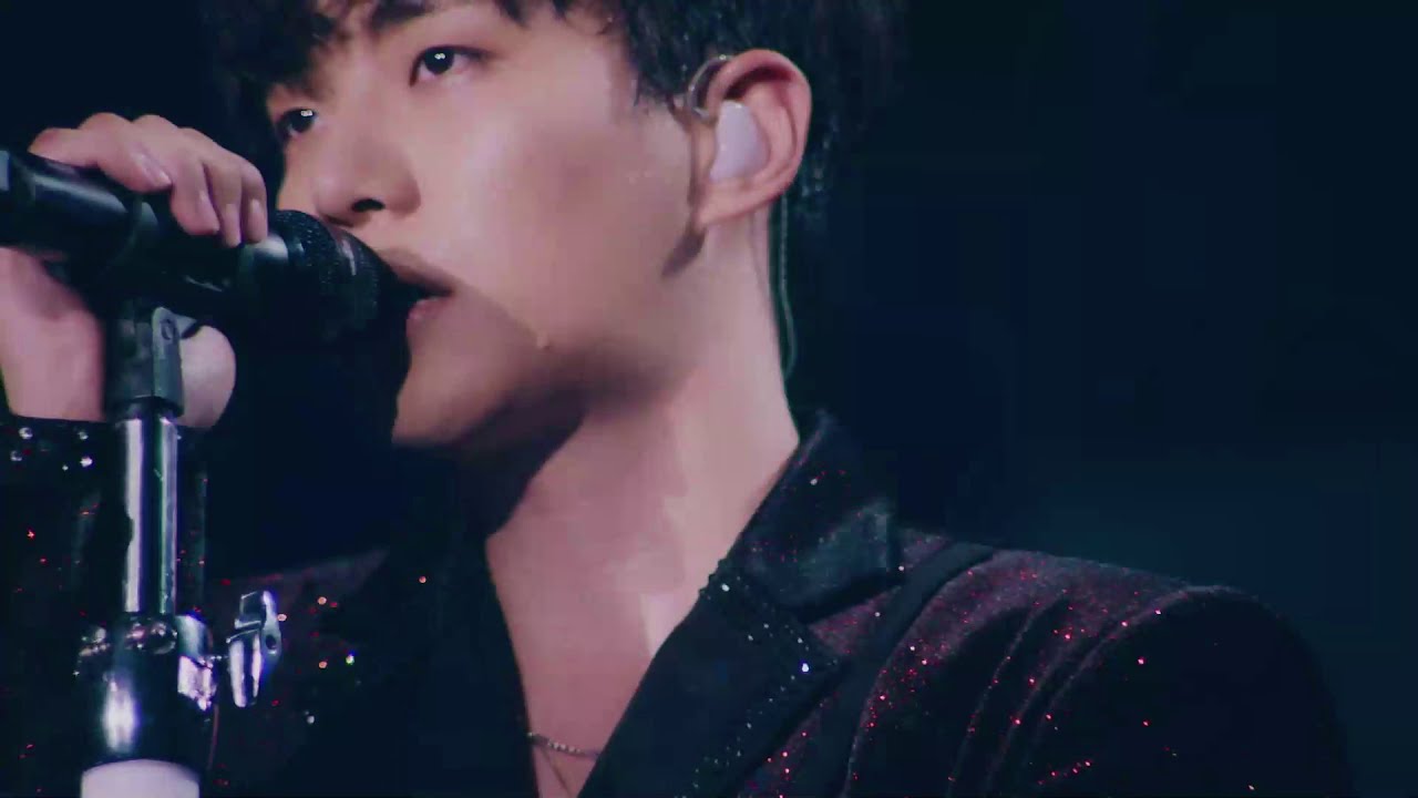 JUNHO] 2018 FLASHLIGHT - FLASHLIGHT - YouTube