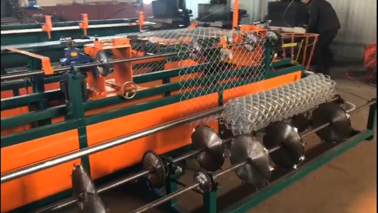 Fully Automatic chain link machine - YouTube