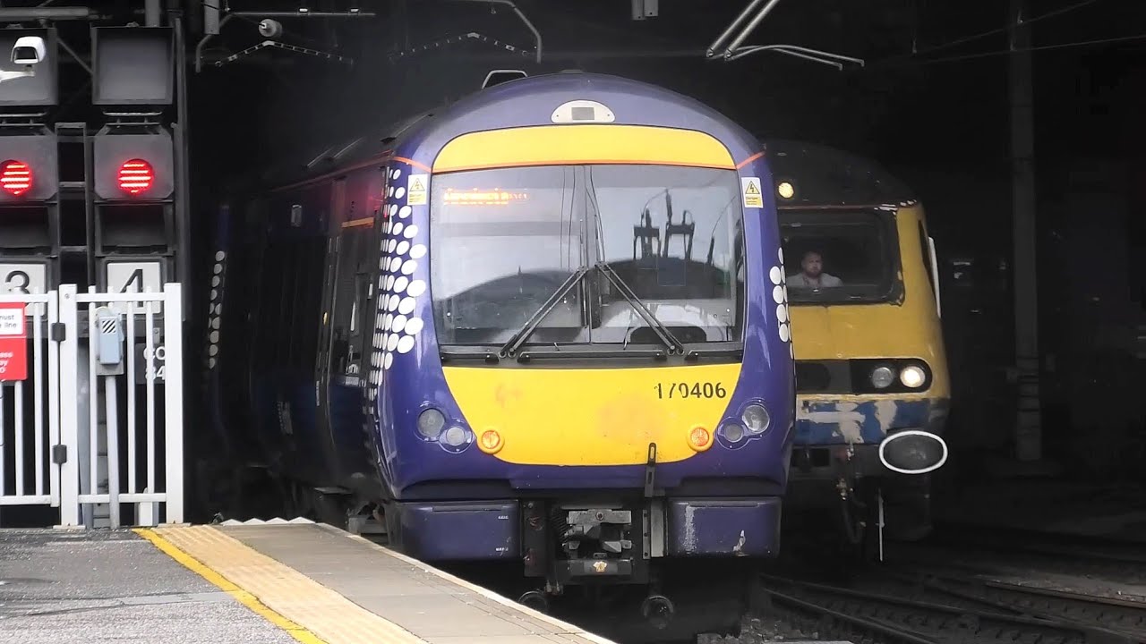 Trains at Glasgow Queen Street - 17/09/2025