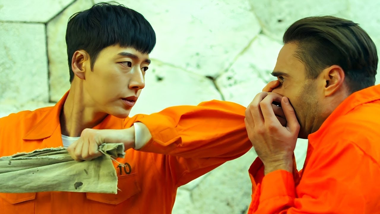 300 IQ Agent Plans His Own Arrest to Help a Boss Escape from Prison