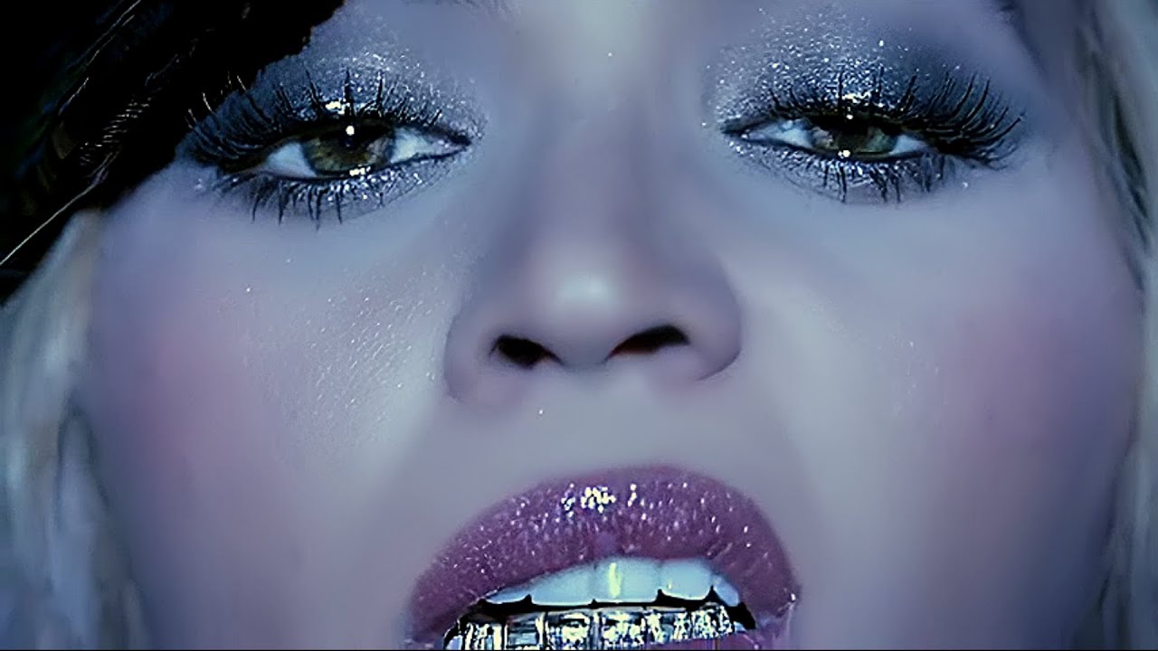 Beyoncé's Bow Down Intro | Upscaled - YouTube