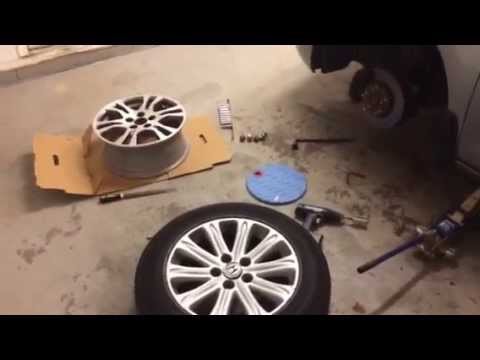 Honda Odyssey removal of the PAX depax tire warnings. Part 1