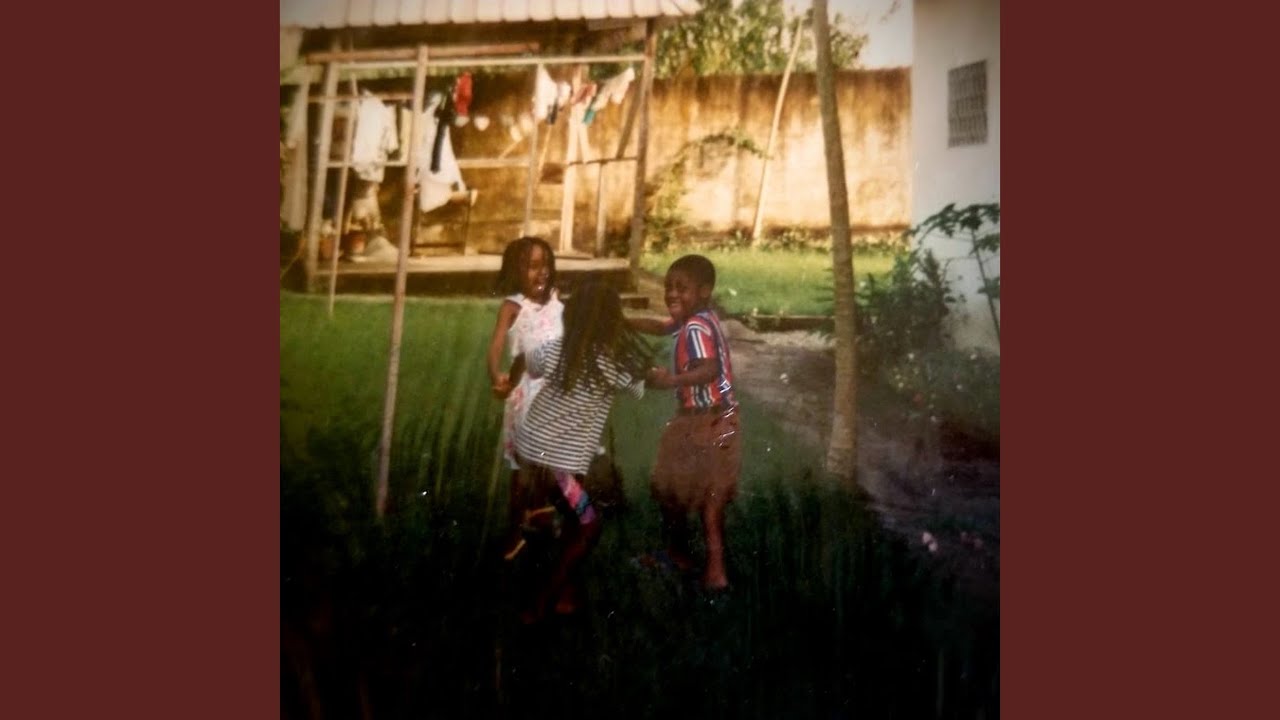 在 YouTube 上观看 Le Tour 在 YouTube 上观看 Le Tour