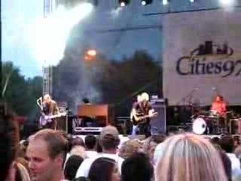 BoDeans - Shes a Runaway