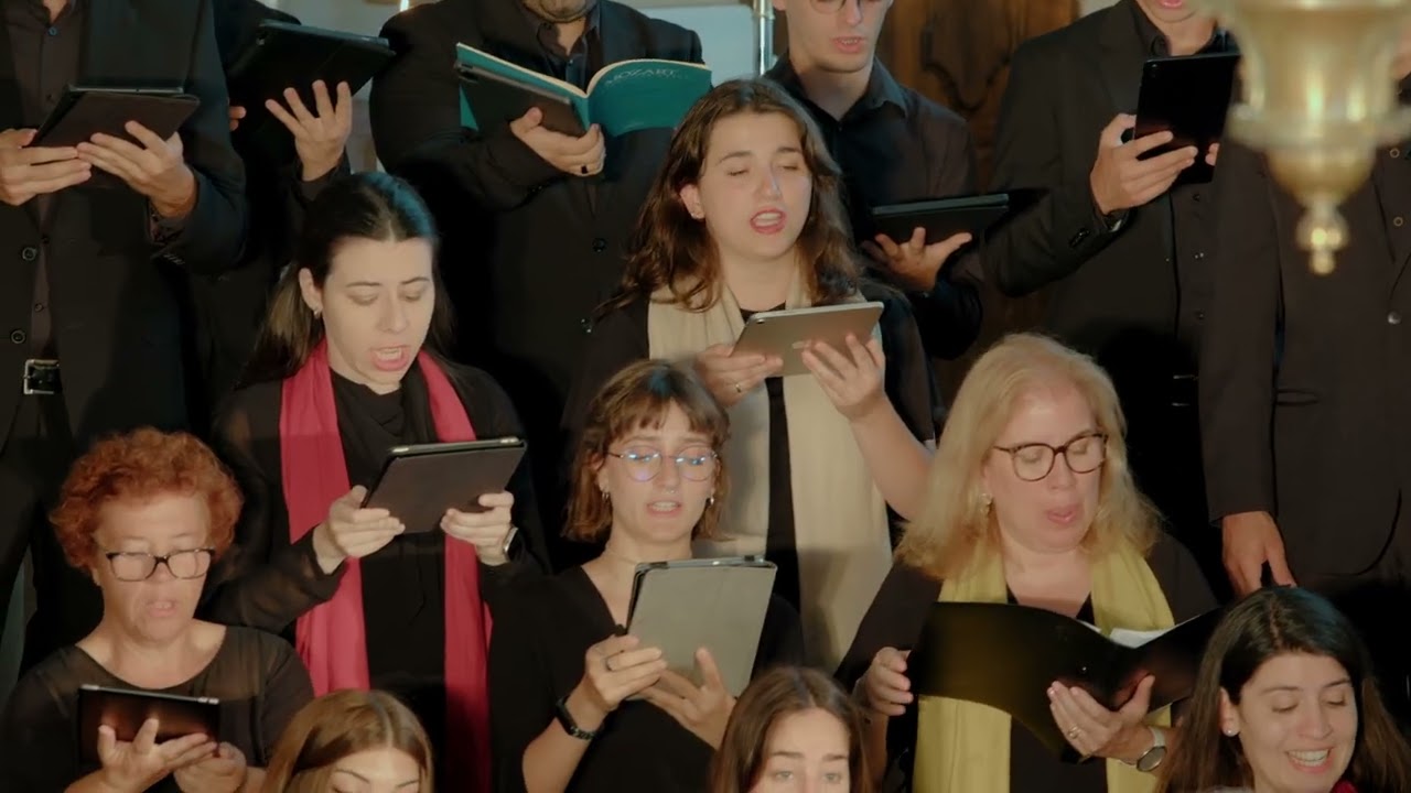 Wolfgang Amadeus Mozart: Mass No. 16 in C Major, K. 317, "Kronungsmesse" ("Coronation Mass")