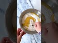 Zwetschgen-Cheesecake | Nadja backt | 13.09.2024 | #Shorts (Swissmilk 2024)