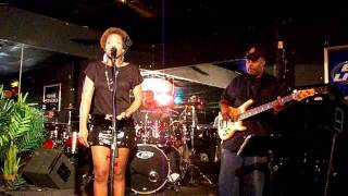 George Moore ..Playing B For Tammy Hamilton1002103.Mov