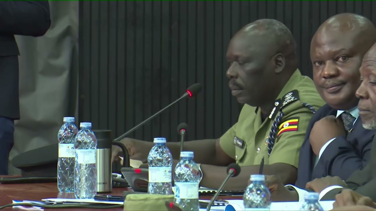 BOBI WINE'S HOME-Police say that they can only leave when he returns to his home - #bobiwinemuseveni