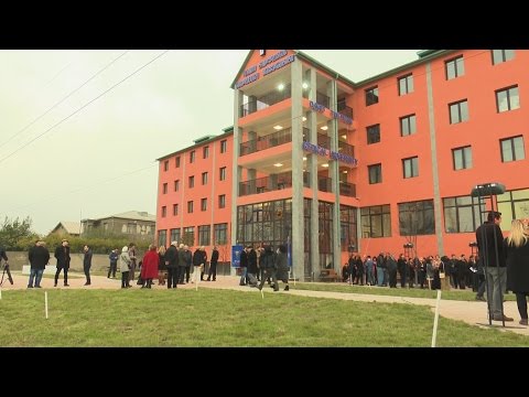 პრემიერ-მინისტრმა რუსთავში სამედიცინო უნივერსიტეტი გახსნა.