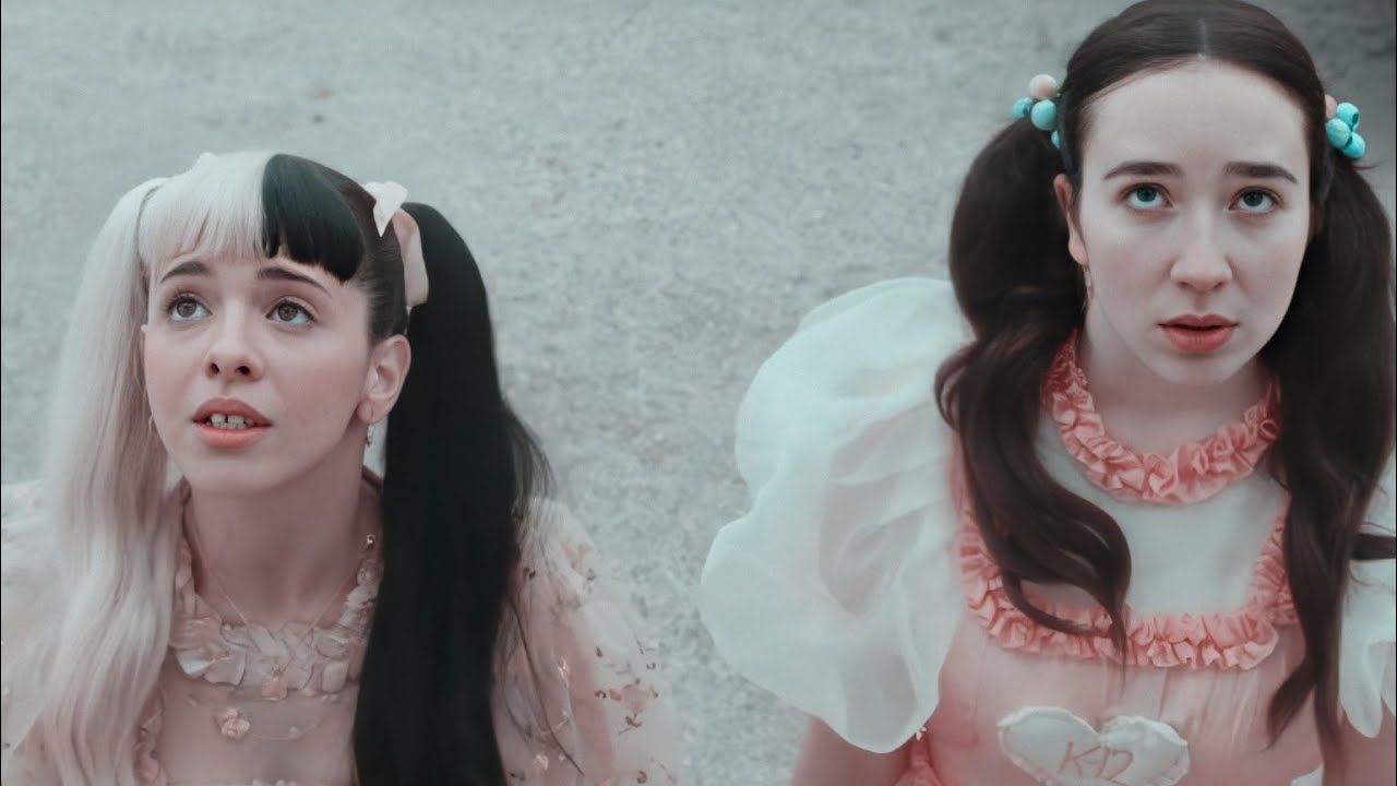 Melanie Martinez Wheels On The Bus