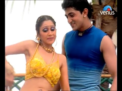 Tarak mehta Daya bhabhi Disha vakani (dayaben) rare Hot navel dance