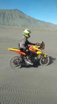 Vixion gas bromo