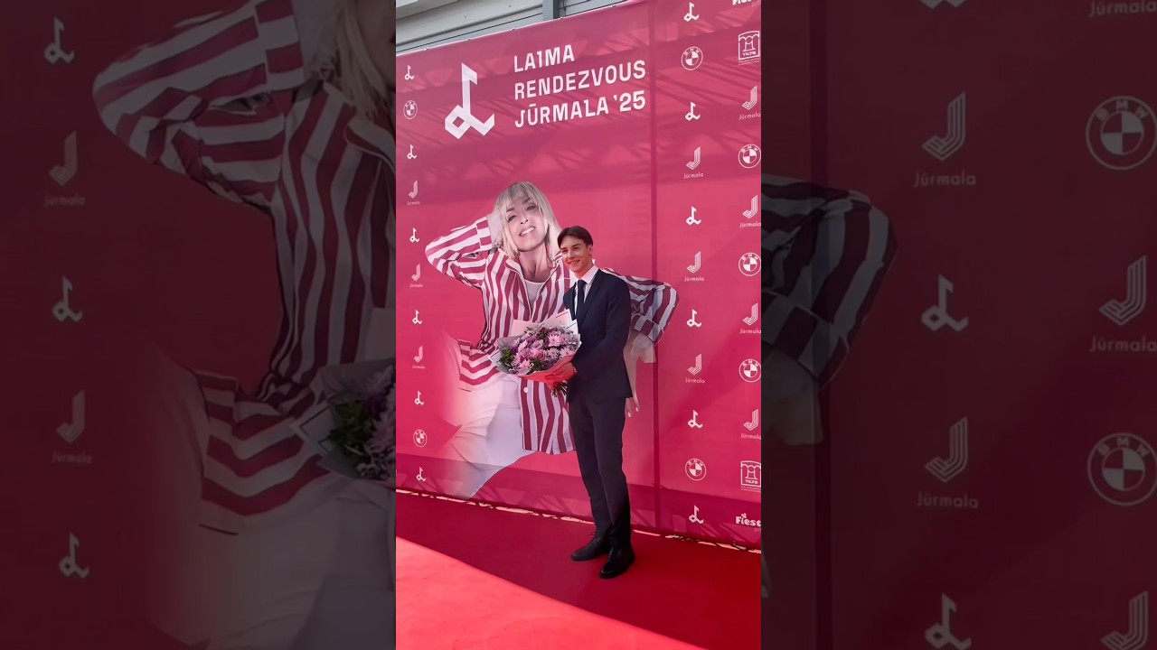 Turn the music all the way up🎶