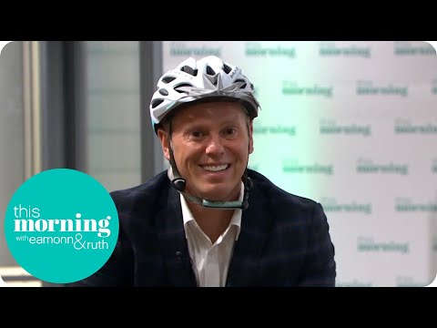 Video: Noul consilier de transport al lui Boris Johnson, Andrew Gilligan: „Răspunsul este mersul cu bicicleta”