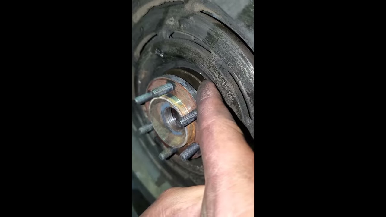 CARRIER O5G COMPRESSOR CLUTCH REMOVAL TIP
