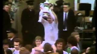 Video thumbnail of "Leeds United (Song) 1972 FA Cup Final Squad"