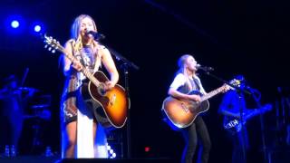 Maddie & Tae - Smoke - 10/17/2015