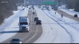 IDOT, MoDOT face staffing challenges ahead of winter storm