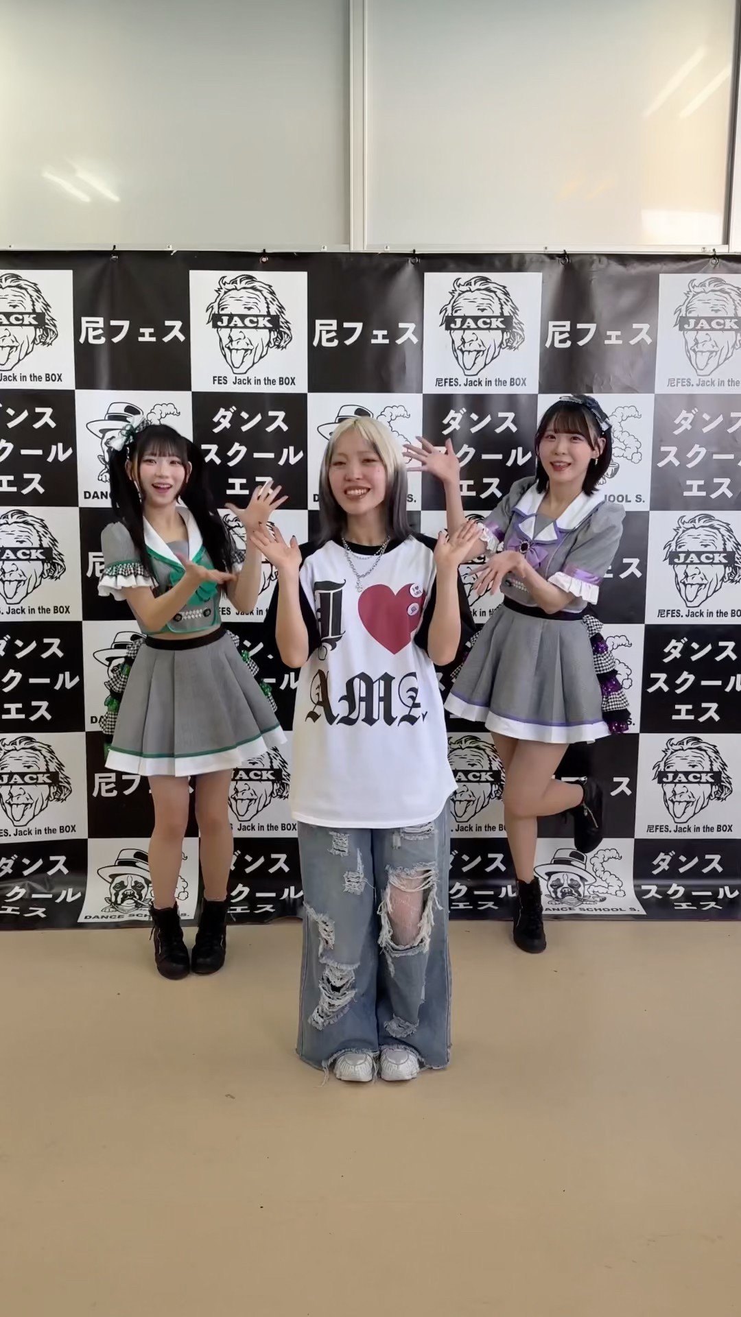 M!LK - M!LK LIVE 2022 NEXT WINNER (Official Live Digest) - YouTube