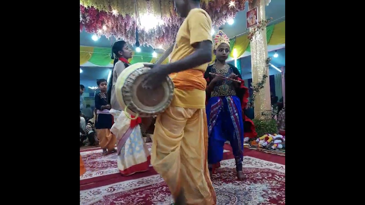 রাশের সুরে মধুর  হরিনাম সংকীর্তন -- কৃষ্ণাকিশোরী সম্প্রদায়, পলাশ,  নরসিংদী। 