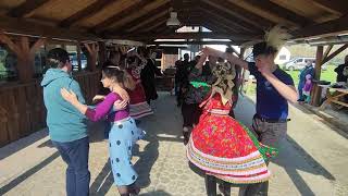 Kalotaszegi világ-táncház | Élő Forrás Hagyományőrző Egyesület
