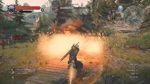 The Witcher 3: Next Gen - Combat Gameplay 4K HDR