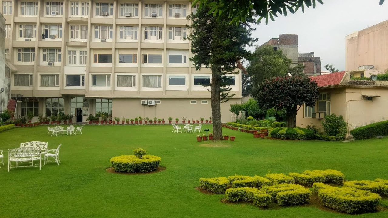 Cardinal Ambica, Katra, India | Travel Deewane