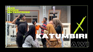KATUMBIRI DI LEUWI AWI DRAMA BAHASA SUNDA