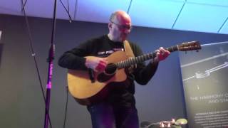 Video voorbeeld van "Acoustic Avalon 2016"