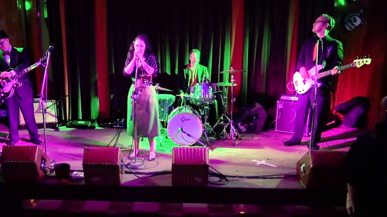 Shannon Mac @ Lee's Liquor Lounge  2-10-2016