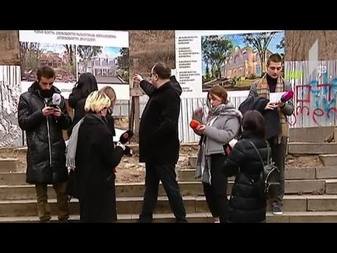 რესტორანი „ბუდაპეშტი“ სასტუმრო „ბუდაპეშტის“ ნაცვლად