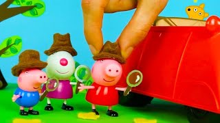 Peppa Pig&#39;s Missing Teddy Bear 🧸 Peppa Pig Toy Videos