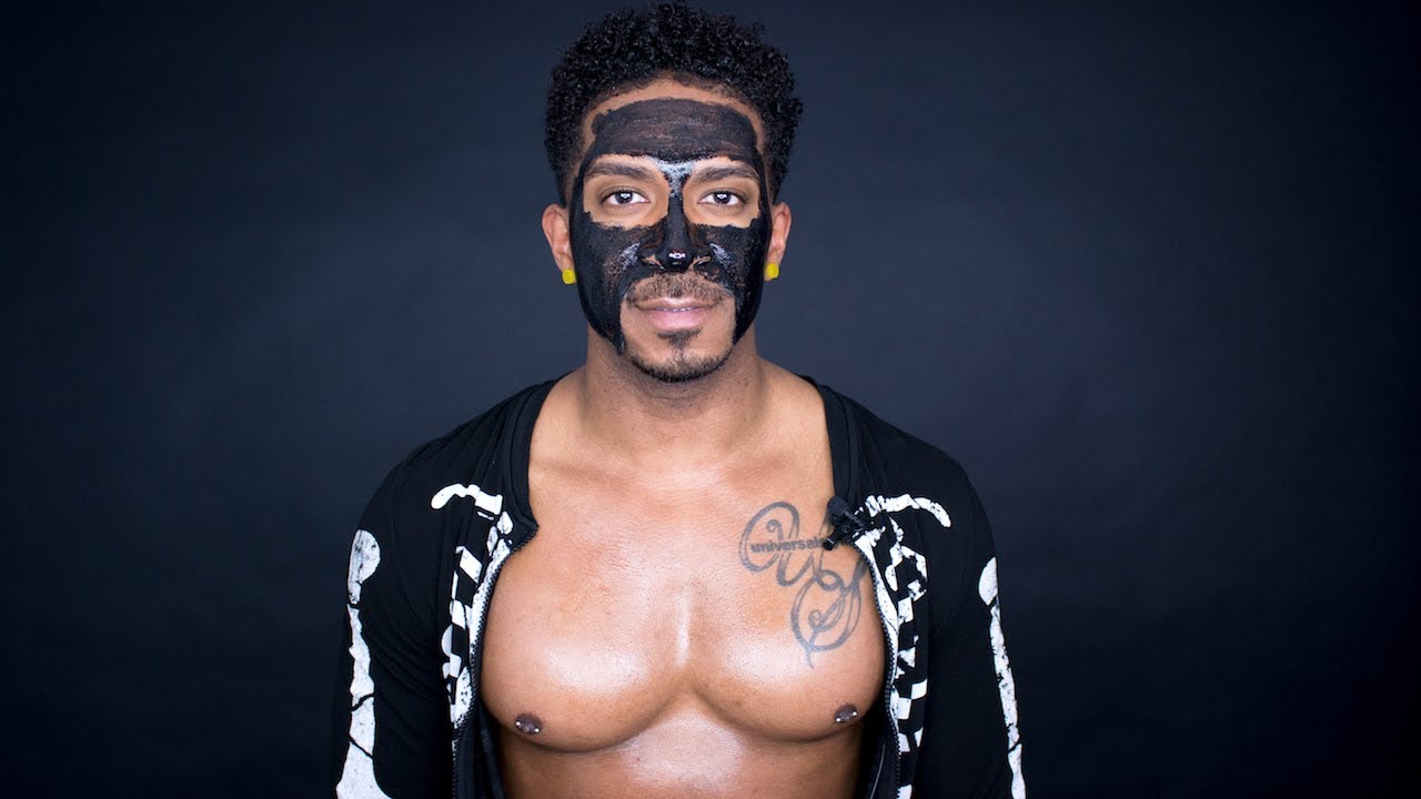 Halloween: Black Mask Challenge | Charcoal Mask