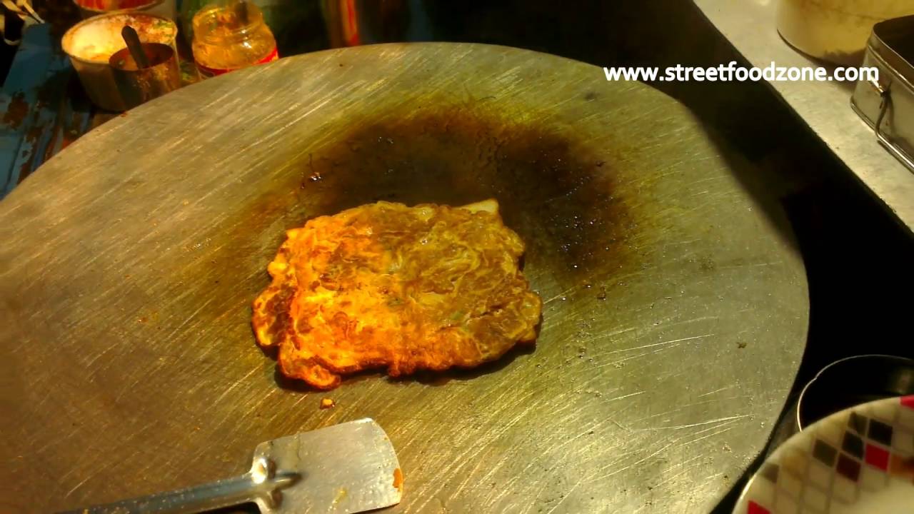 Bread Omelet Making Video | Hyderabad Night Street Food | Street Food Zone