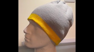 MACHINE KNITTING A REVERSIBLE BEANIE HAT