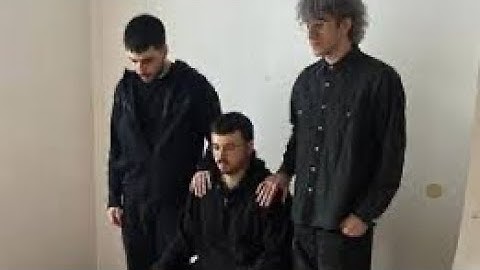Fuckyourclique - La vita è un cabaret feat. Orietta Berti