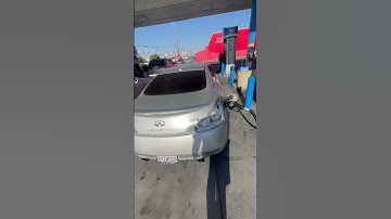 G37 with clear taillights