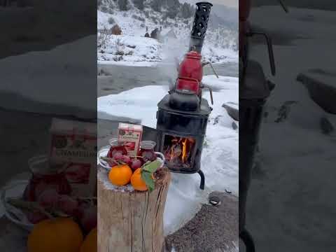 بعضی آدمها مثل چوب خشکند وزود آتش میگیرند بعضیها مثل عودند آدمهارودر وقت عصبانیت در وقت خشم بشناس