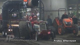 Gordyville 2015: Tractor loses a tire back to back days.