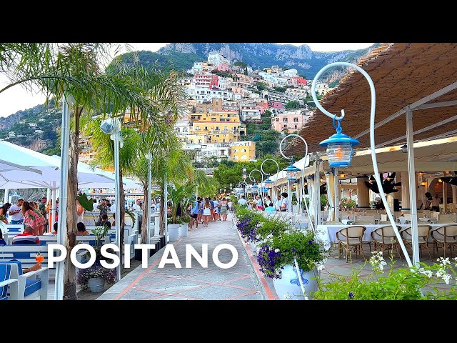 [4K]🇮🇹 Italy Summer Evening 🌃: Walking down Positano Pyramid to Romantic Beach 🩴👡 Dinner at RADA🍸🍤💕 class=