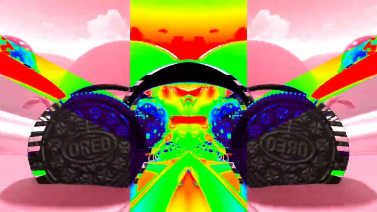 Mirrored FX of Strawberry Oreo 🍓
