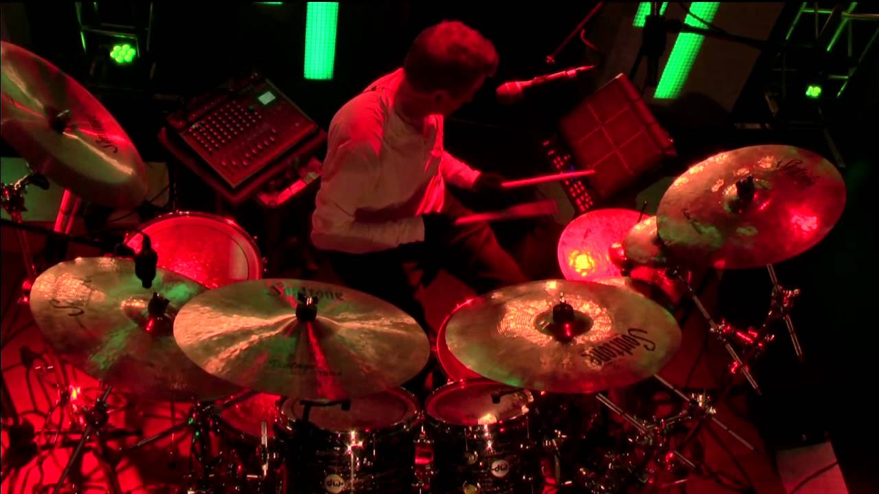 Watch Miguel Mateos - Crac - EN ESTEREO on YouTube Watch Miguel Mateos - Crac - EN ESTEREO on YouTube