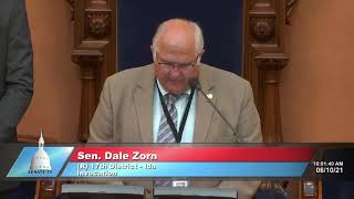 Sen. Zorn opens Michigan Senate session with invocation