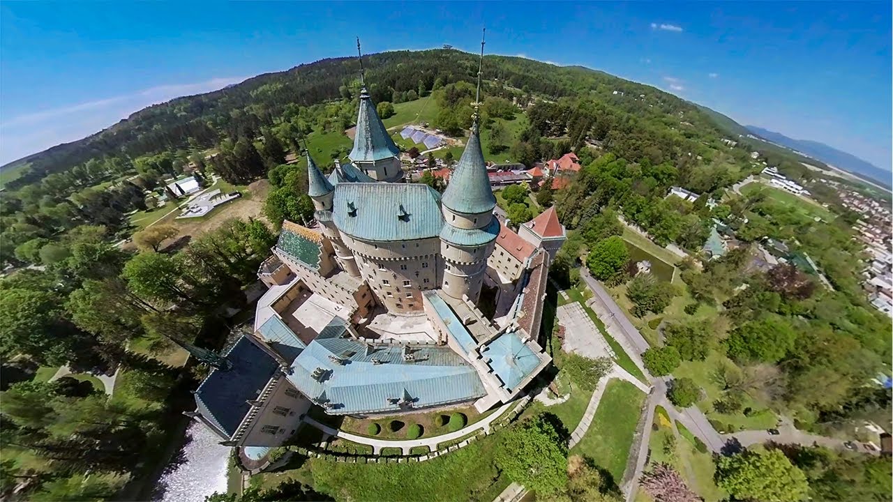 Skryté miesta Bojnického zámku, časť II. - balkóny a terasy