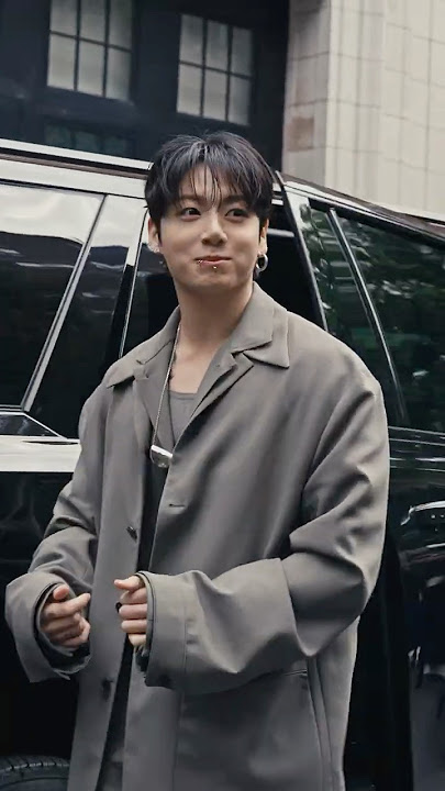 Jung Kook is back. Calvin Klein Collection Spring 2026 by Veronica Leoni. New York City.