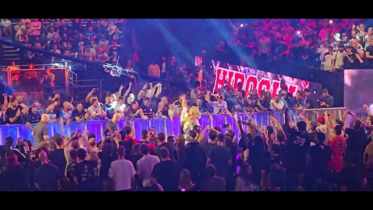 Hiroshi Tanahashi entrance at AEW Forbidden Door 2025. O2 Arena London ...