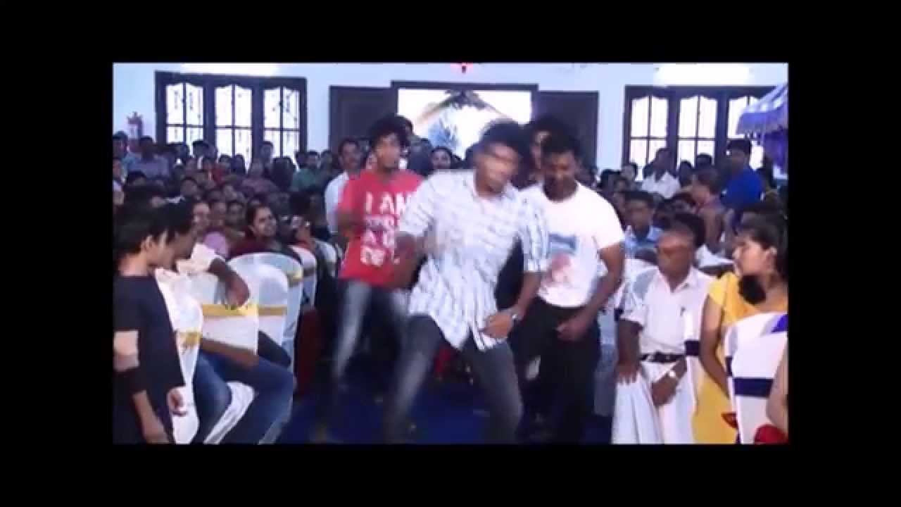 Wedding flash mob in Kerala surprise