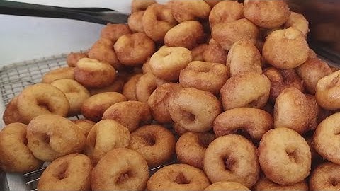 See how this Triad orchard bakes apple cider donuts